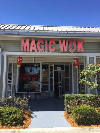 Discover the Magic of Wok Cooking at Magic Wok in Fort Myers